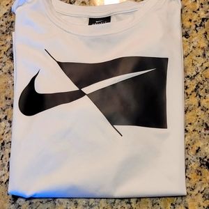 Boys Nike T- Shirt